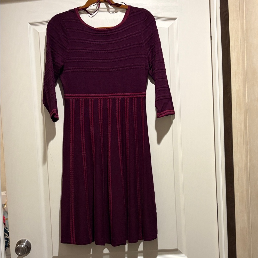 Elegant Long Sleeve Burgundy Dress